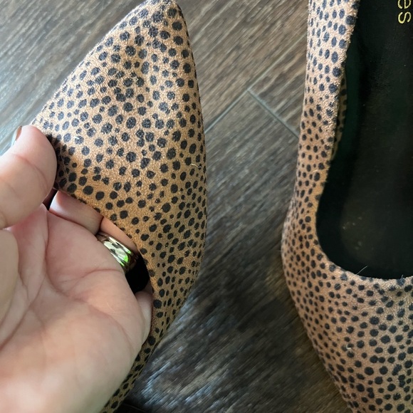 Maurice’s leopard print block heels - Picture 2 of 5